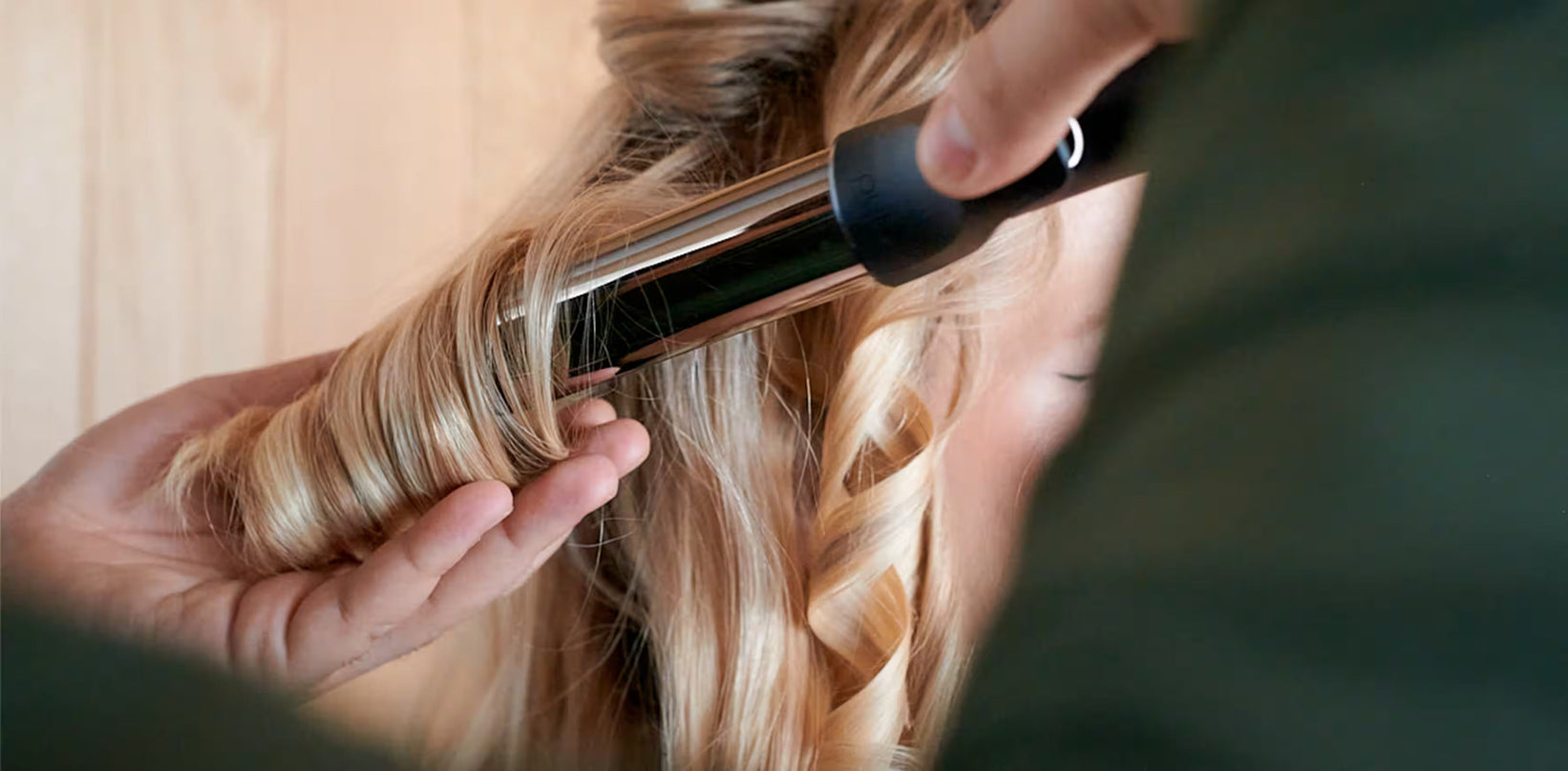 BOUCLEUR GHD CURVE® SOFT CURL TONG (32mm)