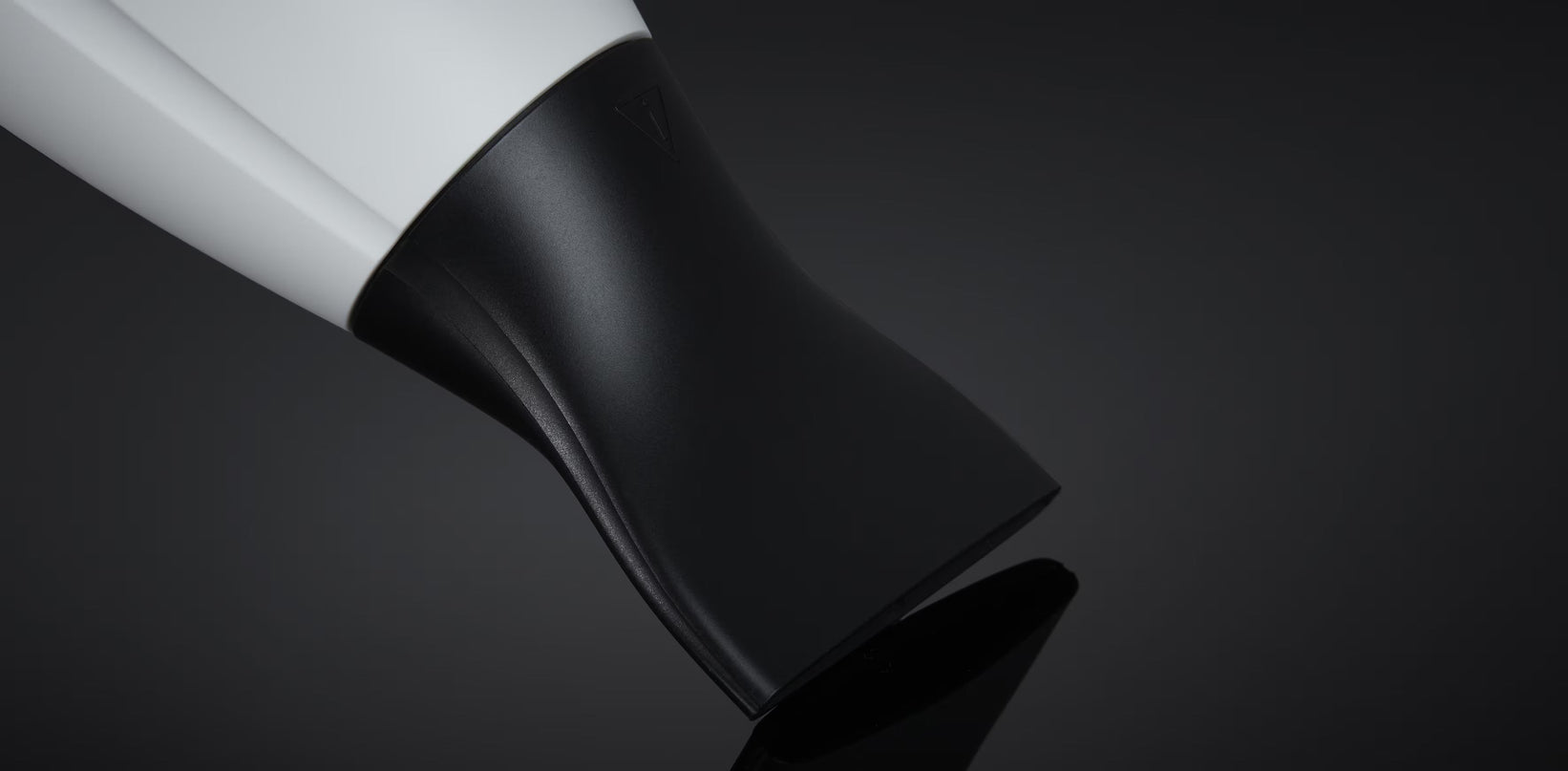 SÈCHE-CHEVEUX PROFESSIONNEL GHD HELIOS - BLANC