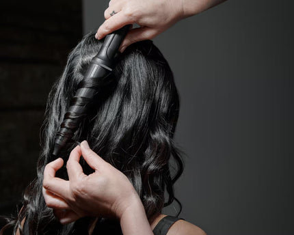 BOUCLEUR GHD CURVE® CREATIVE CURL WAND (28-23mm)